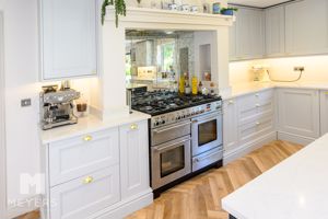 Photo 35- click for photo gallery